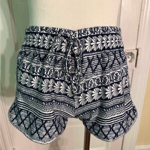 Raya Sun Navy and White Floral High Waist Shorts